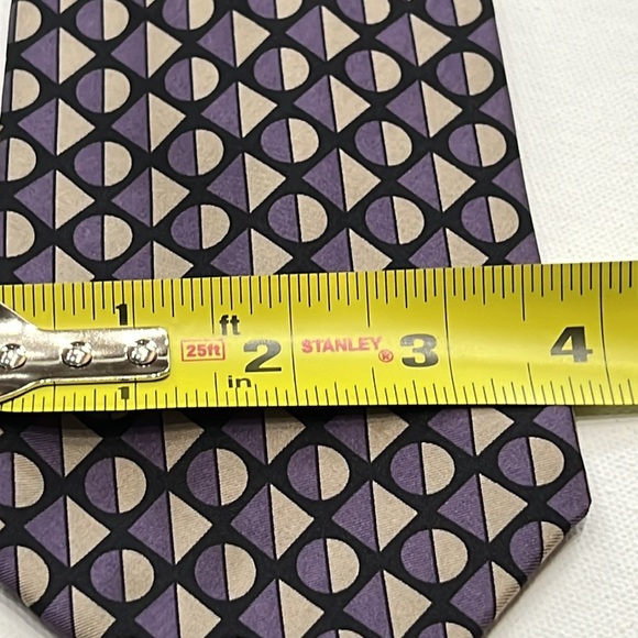 Aquascutum of London Men's 100% Silk Classic Tie - Picture 3 of 8